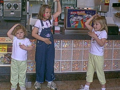 Emily, Kaitlyn and Marissa perform at Burger King