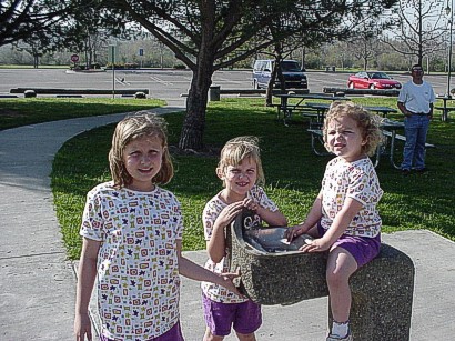 Kaitlyn, Marissa and Emily at Irvine Regional Park